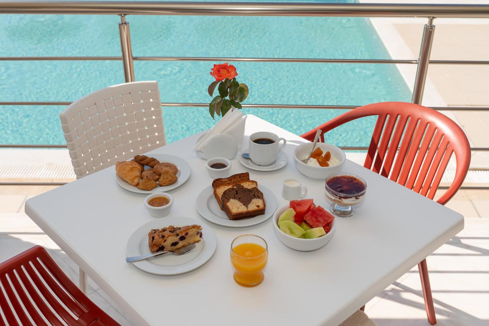 Niriides Luxury Villas Methoni  Extérieur photo