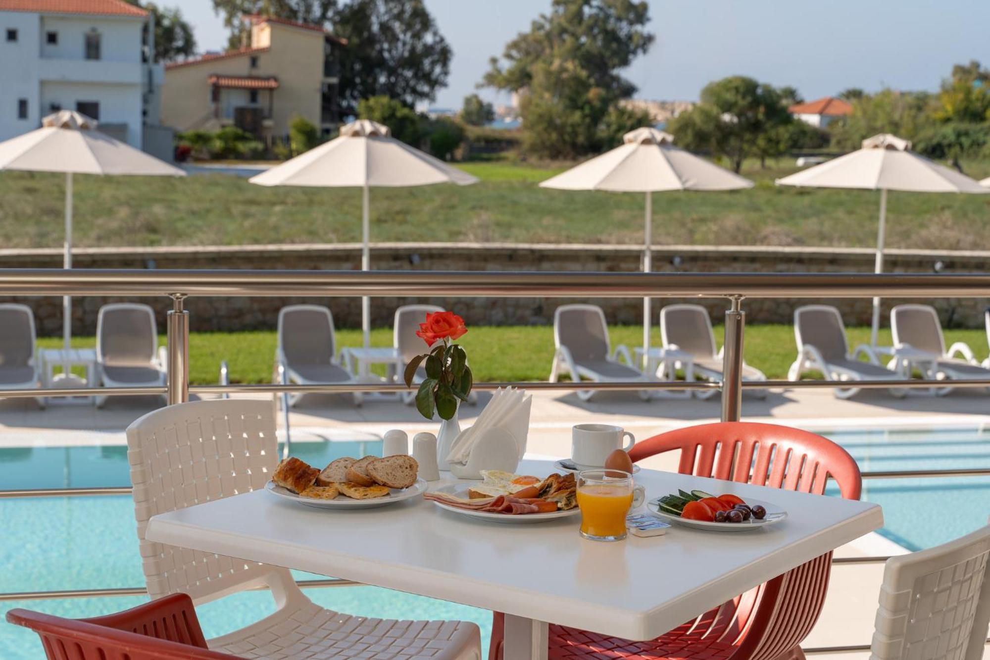 Niriides Luxury Villas Methoni  Extérieur photo